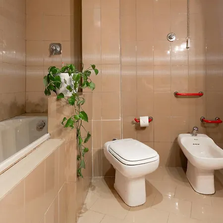 Casa A Due Passi Stazione E Centro * Gênes